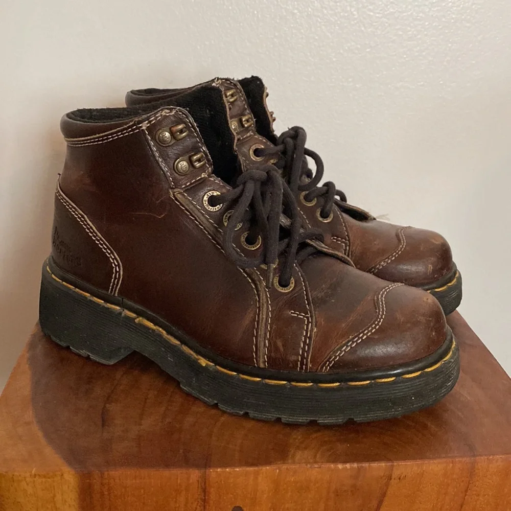 Dr. Martens 00s boots - Picture 2 of 8